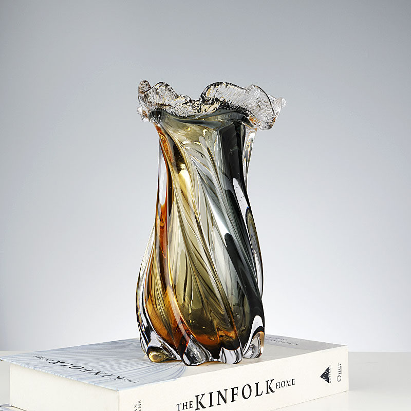 Detail of medium twisted glass vase rim and gradient