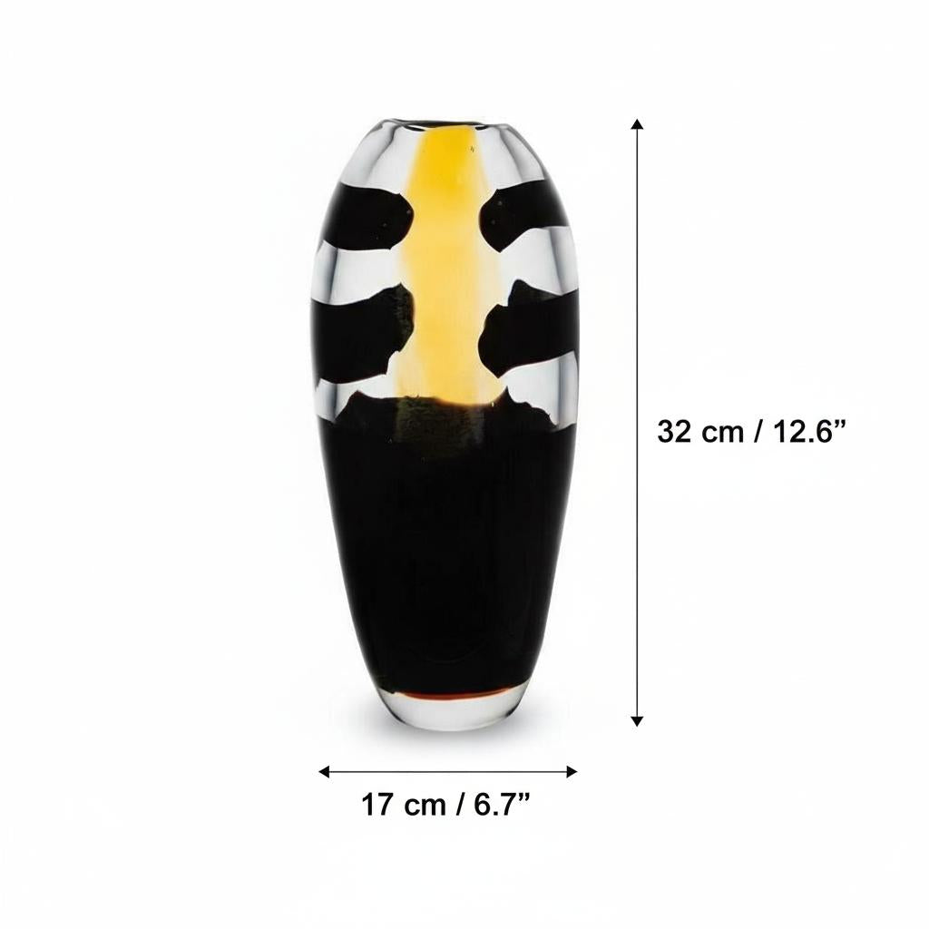 Close Up of Black & Amber Glass Vase Pattern