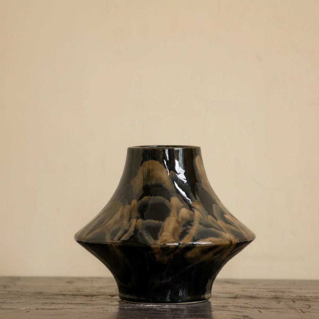 Medium geometric black ceramic vase with amber details