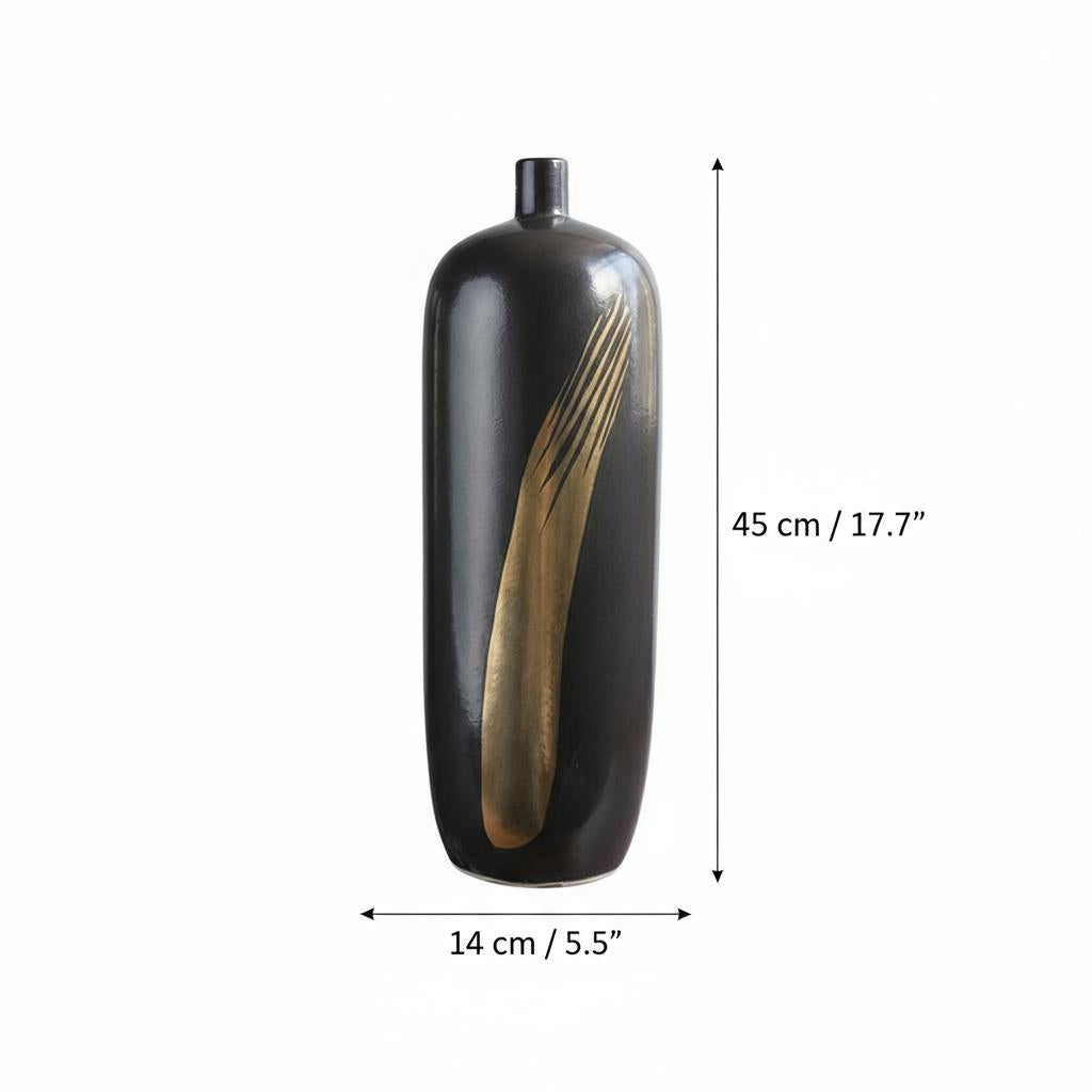 Dimensions of small black and gold ceramic vase