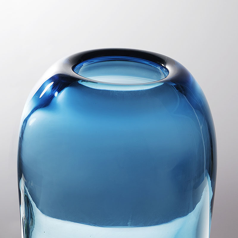 Close up of rim and blue glass texture