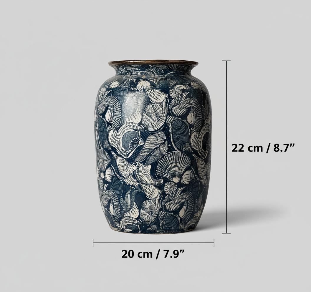 Medium vase dimensions diagram