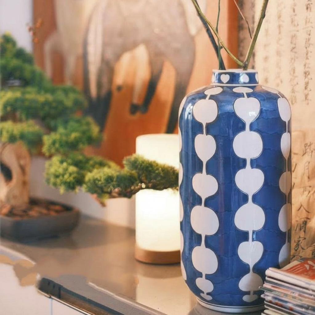 Detail of blue and white porcelain vase finish