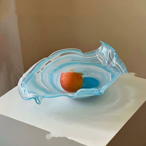 Wavy glass fruit bowl with peaches