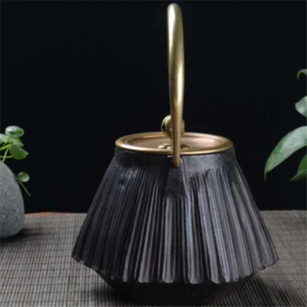 Cast Iron & Copper Fluted Teapot Detail