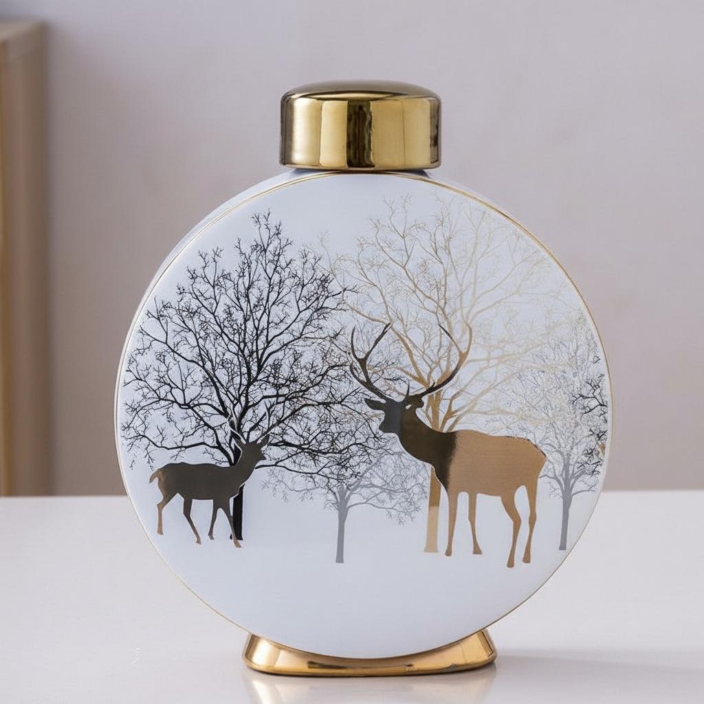 Medium ceramic vase dimensions with gold rim