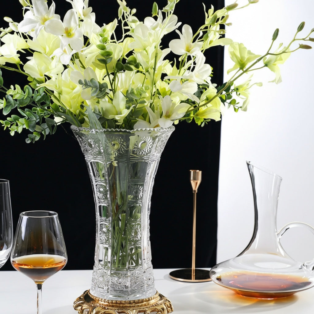 Context shot of vase on table with glassware