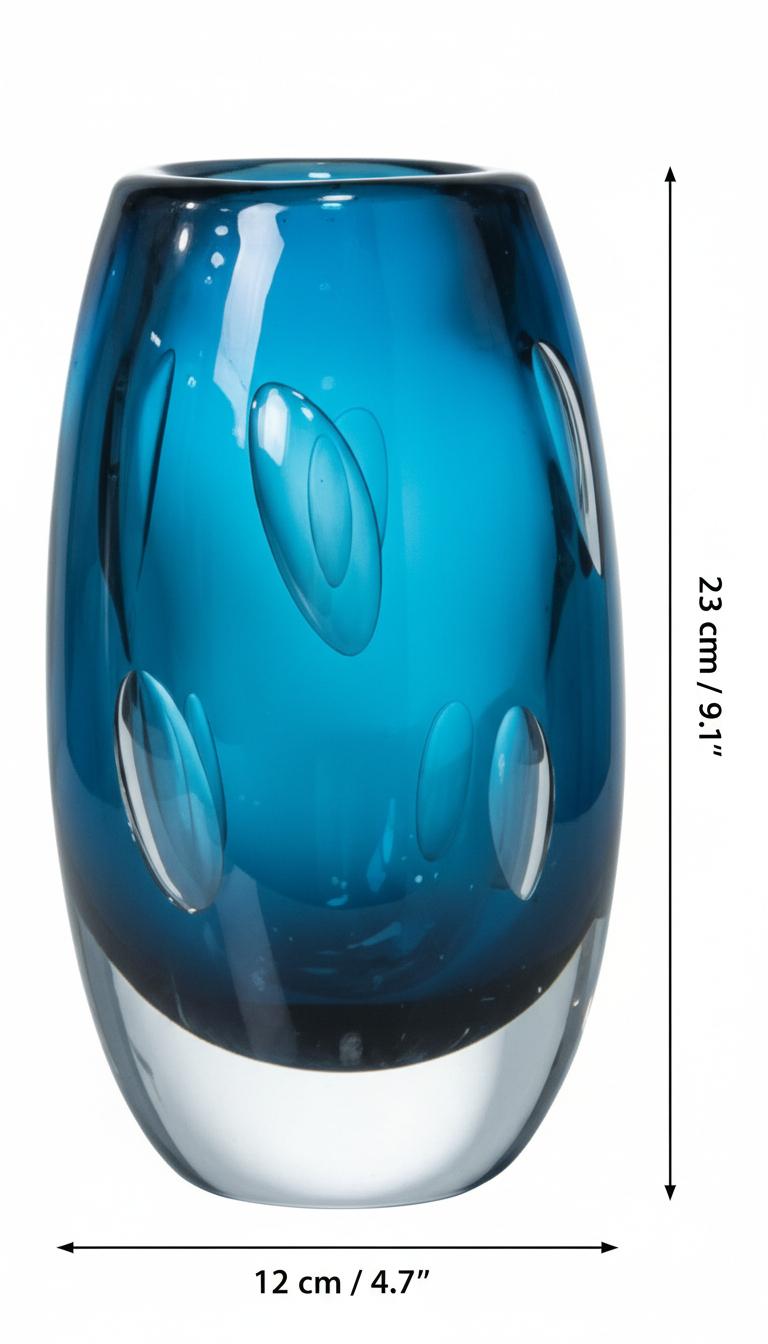 Dimensions diagram of large blue glass vase