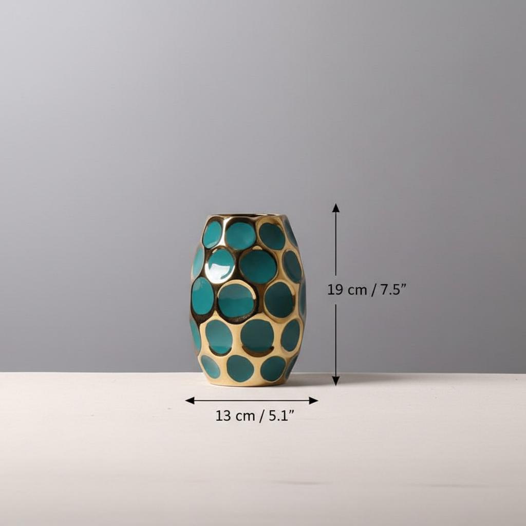 Medium vase dimensions diagram