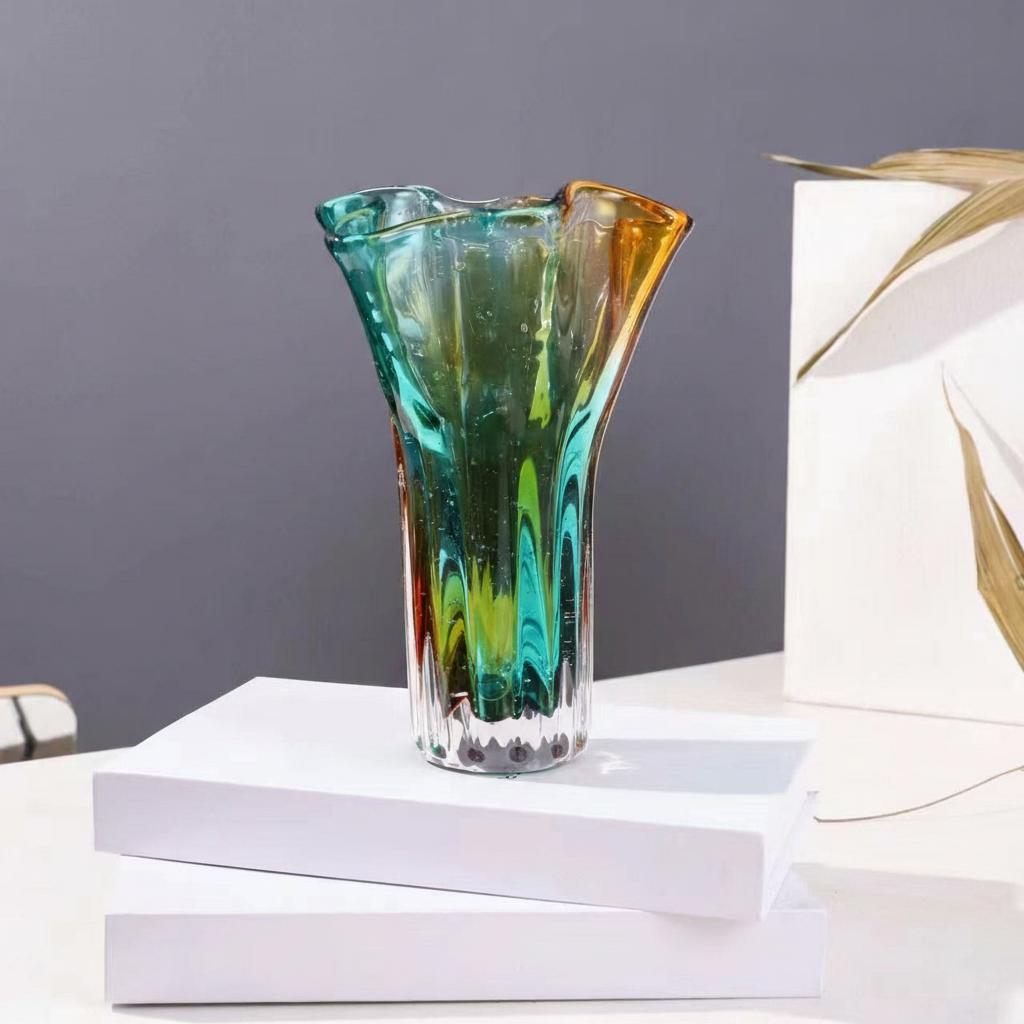 Tall gradient glass vase with wave rim