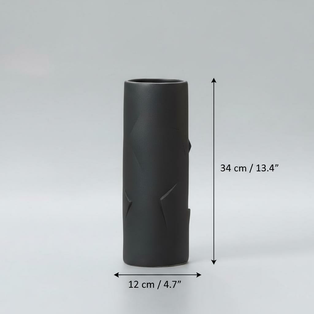 Medium matte black vase dimensions 34cm height