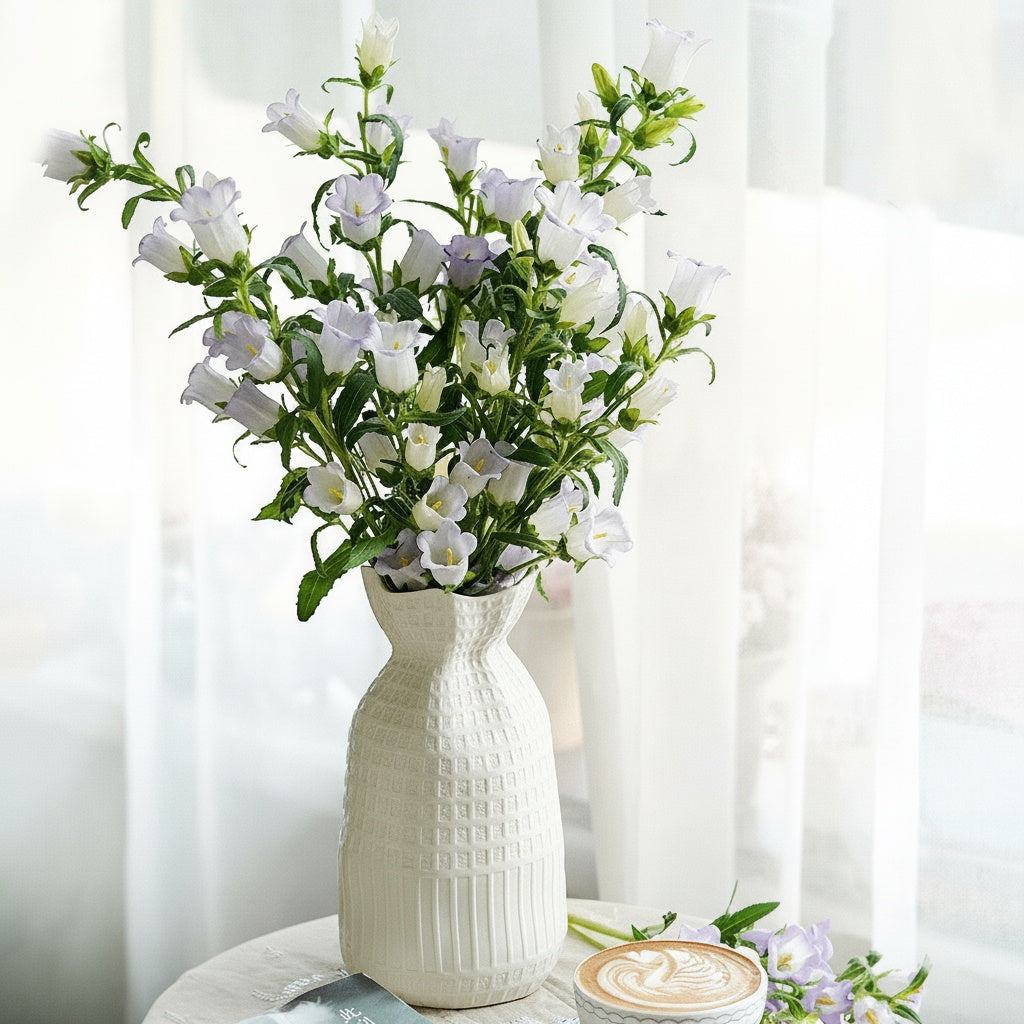 Matte Ceramic Grid Pattern Vase
