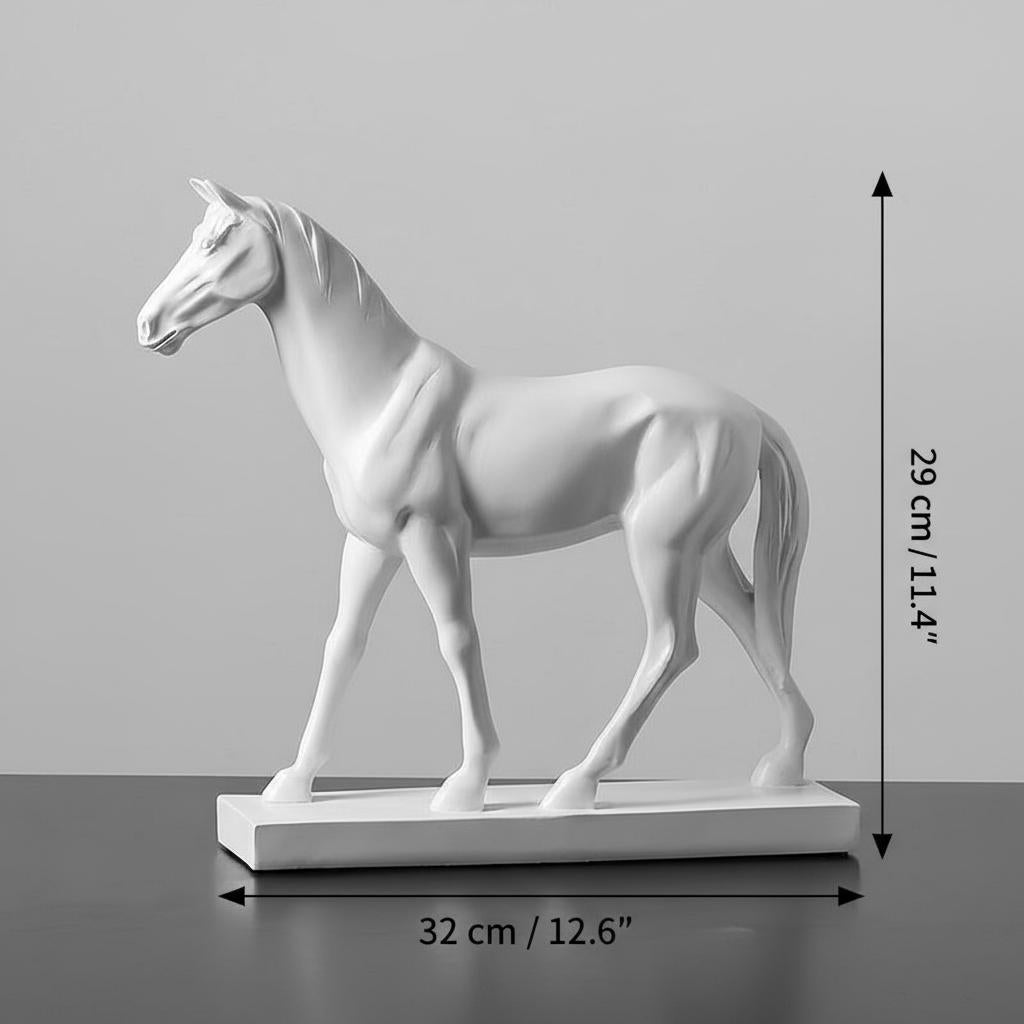 Dimensions diagram of medium horse sculpture