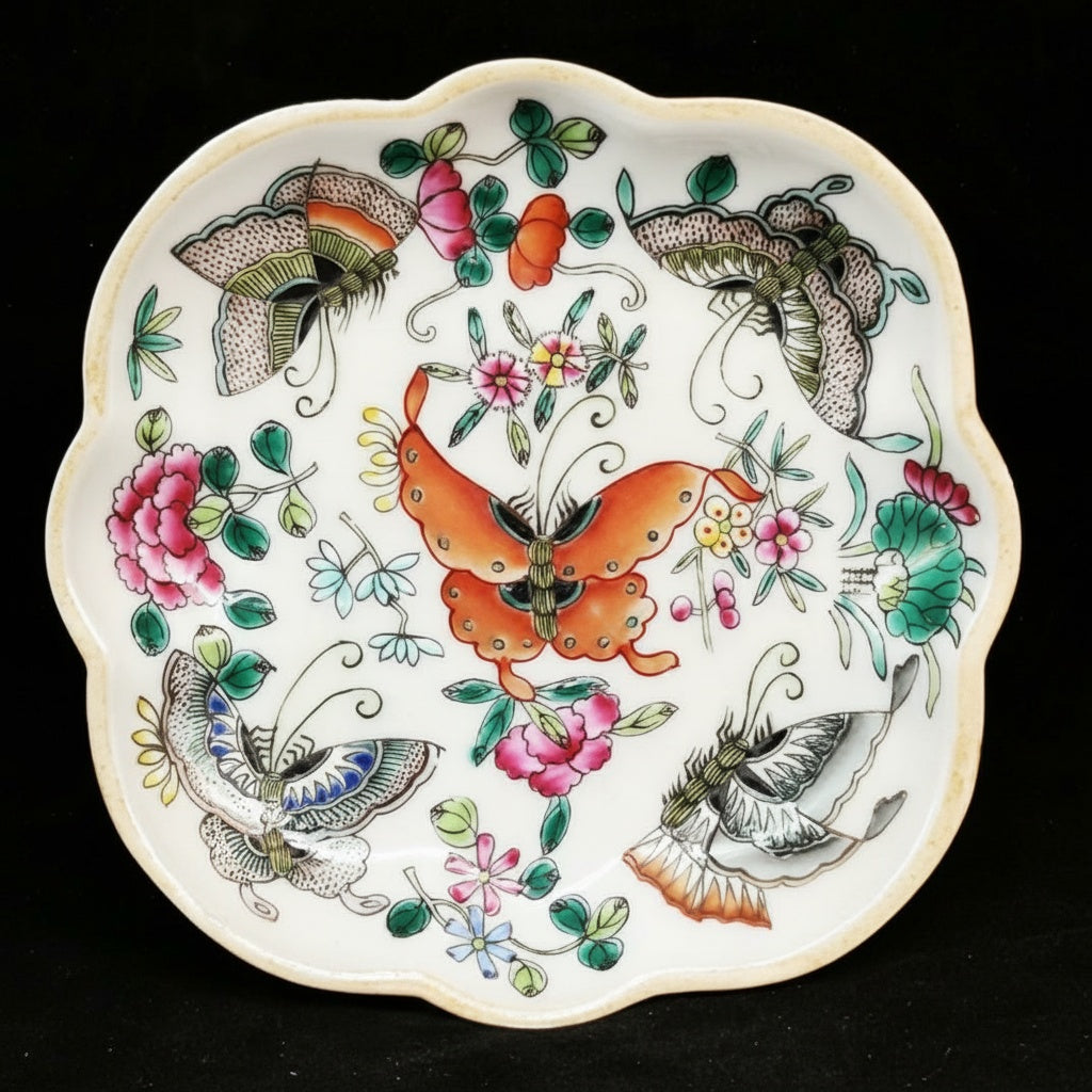 Top View of Painted Porcelain Scalloped Footed Dish