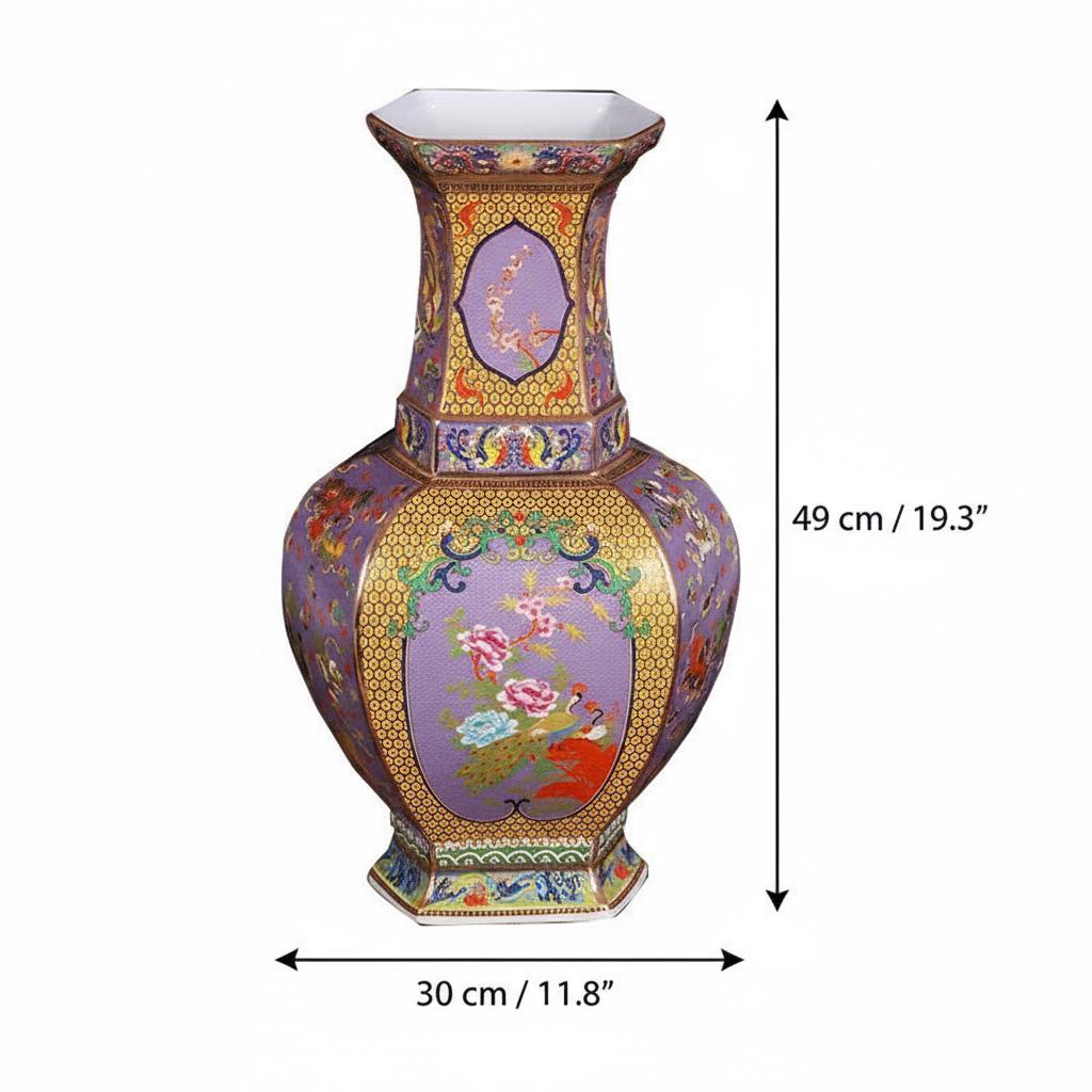Dimensions diagram showing height and width of the vase
