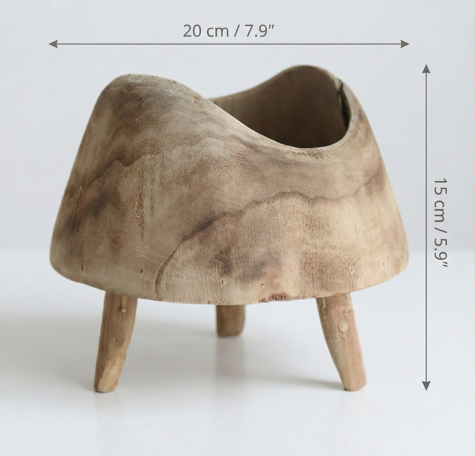 Large wooden tripod bowl dimensions overlay showing 20 cm width and 15 cm height