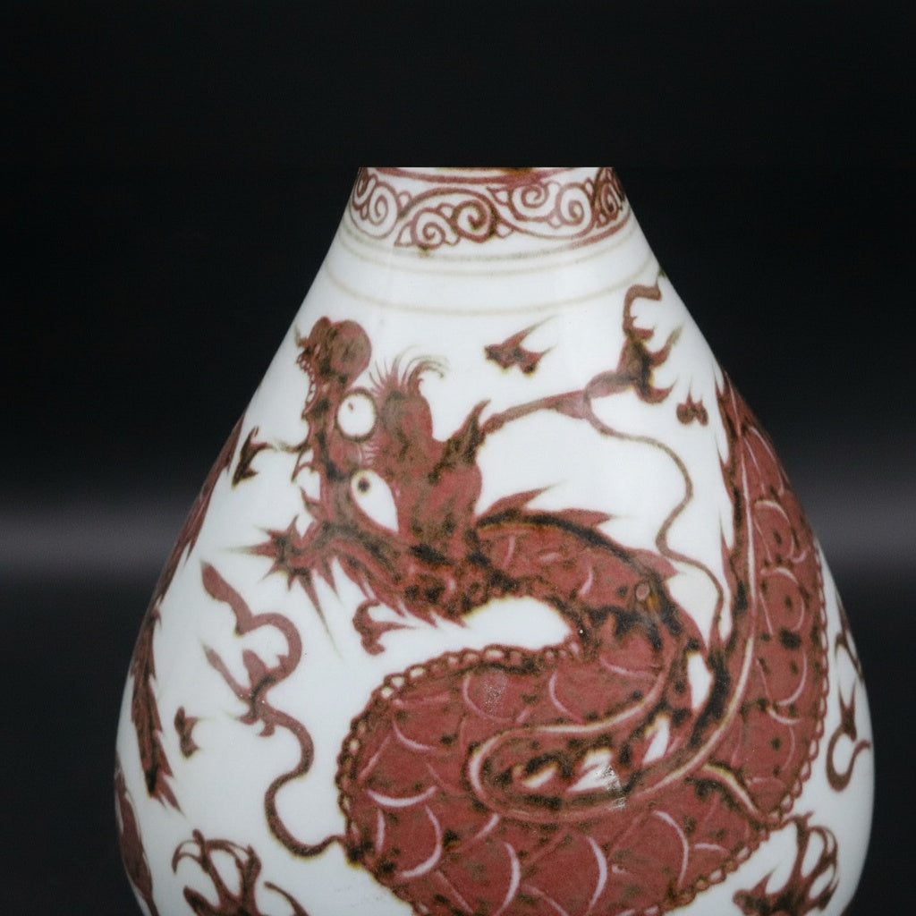 Red Painted Porcelain Flared Vase Dragon Detail