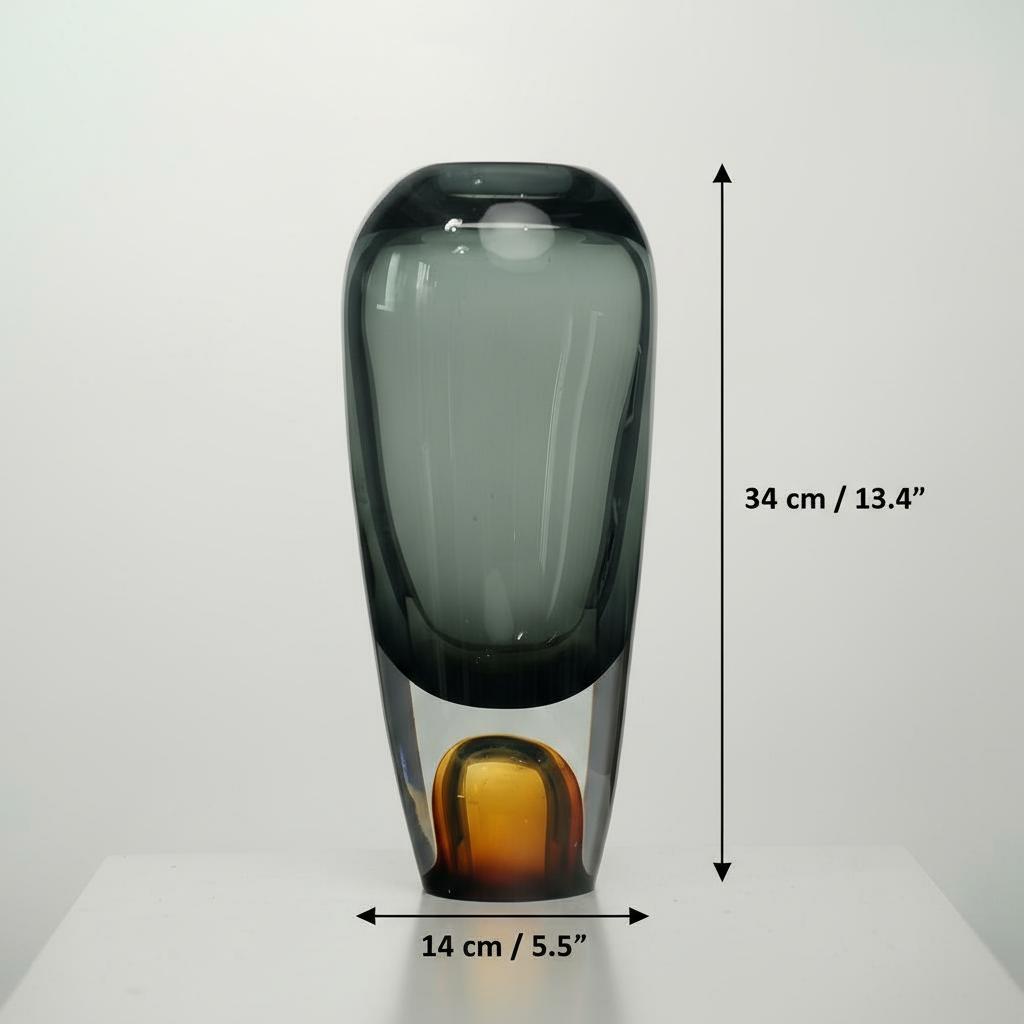 Large glass vase dimensions 34cm height