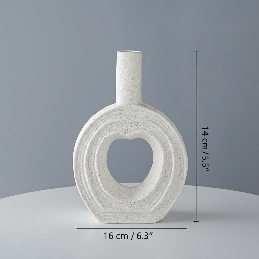 Small ceramic vase dimensions 14cm height