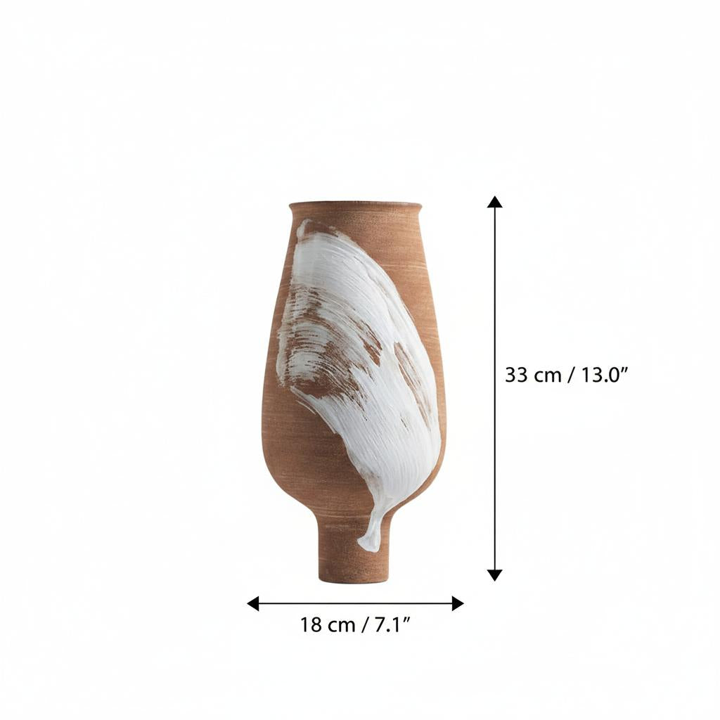 Dimensions of large tall terracotta vase with white stroke