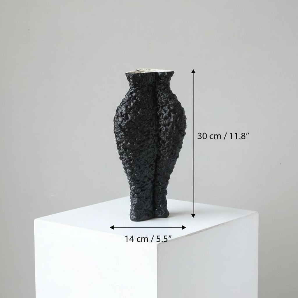 Medium ceramic vase dimensions 30cm height