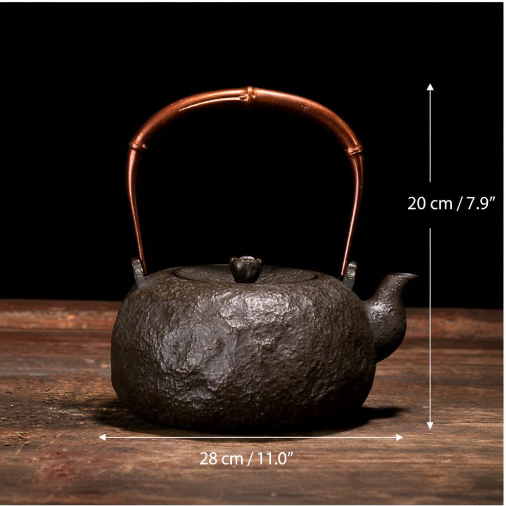 Dimension diagram of cast iron teapot