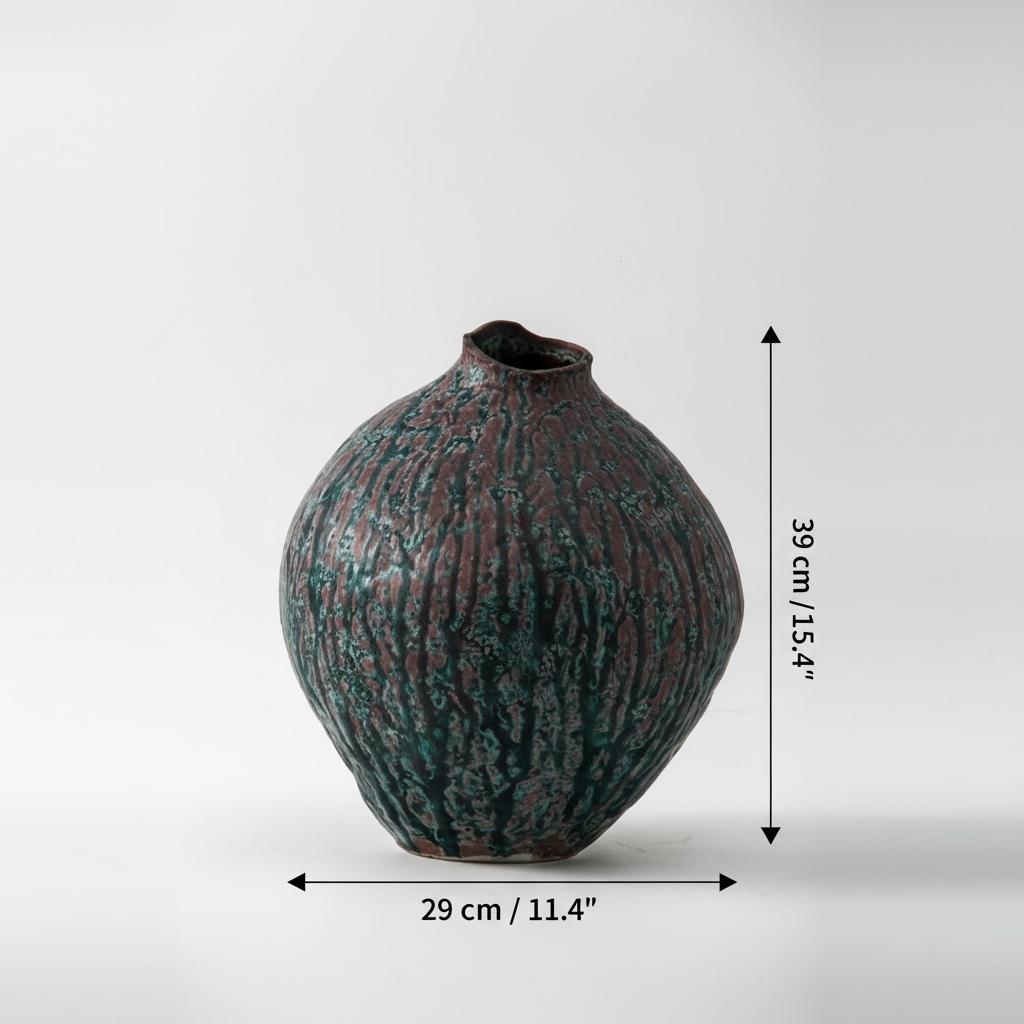 Dimensions of medium ceramic bark vase showing 39cm height