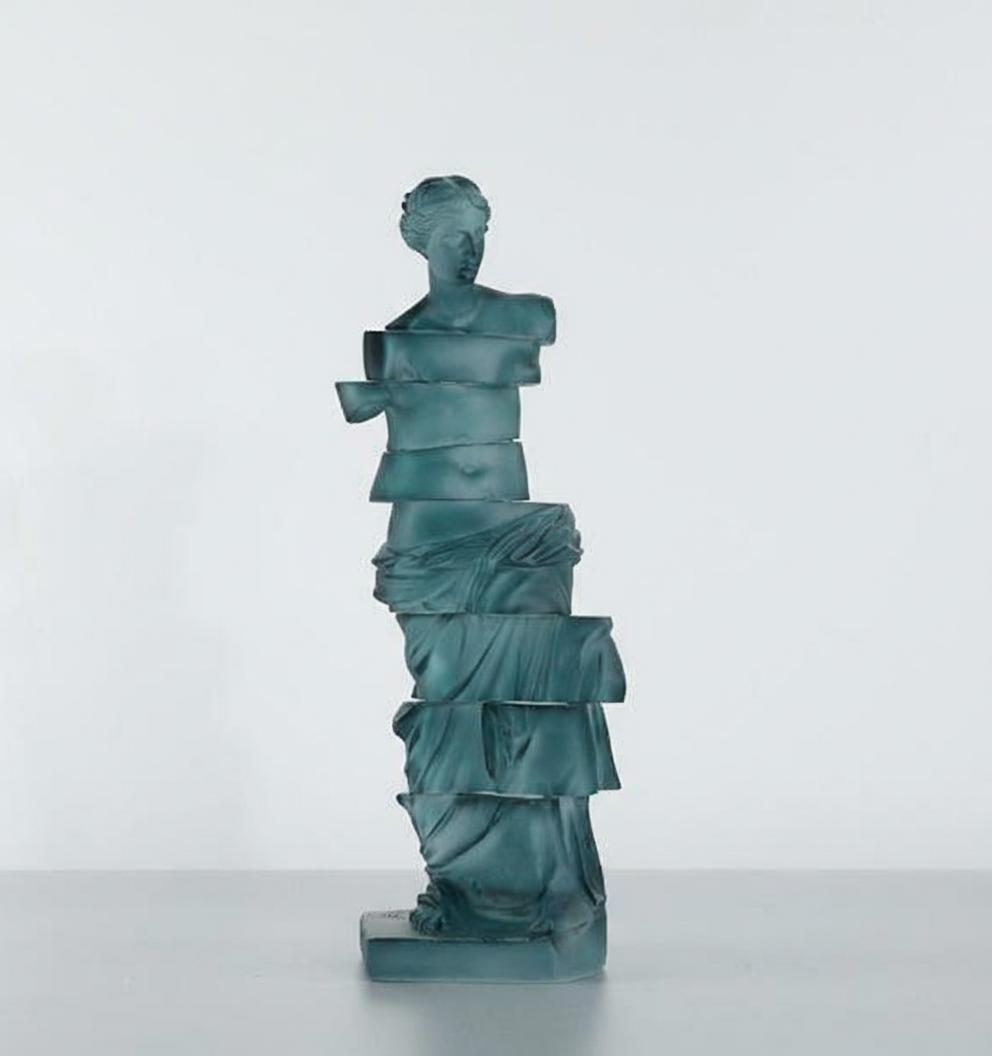 Front view of gray translucent resin art object