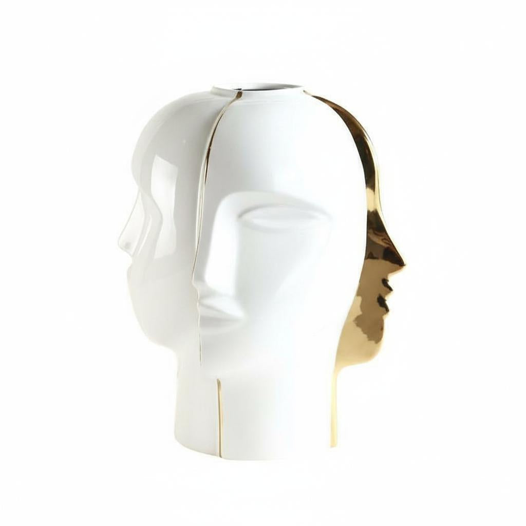 Medium size dimensions of the abstract face vase